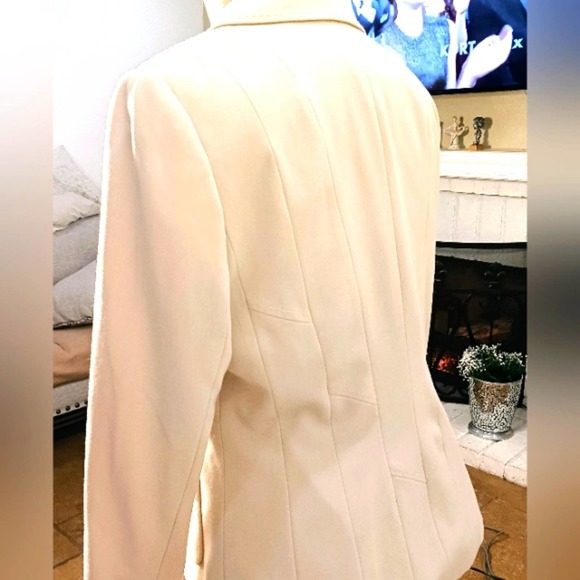 Atelier Blazer Jacket Size 10 Cream Beige Modern Fitted Career Front Pockets - Picture 12 of 16